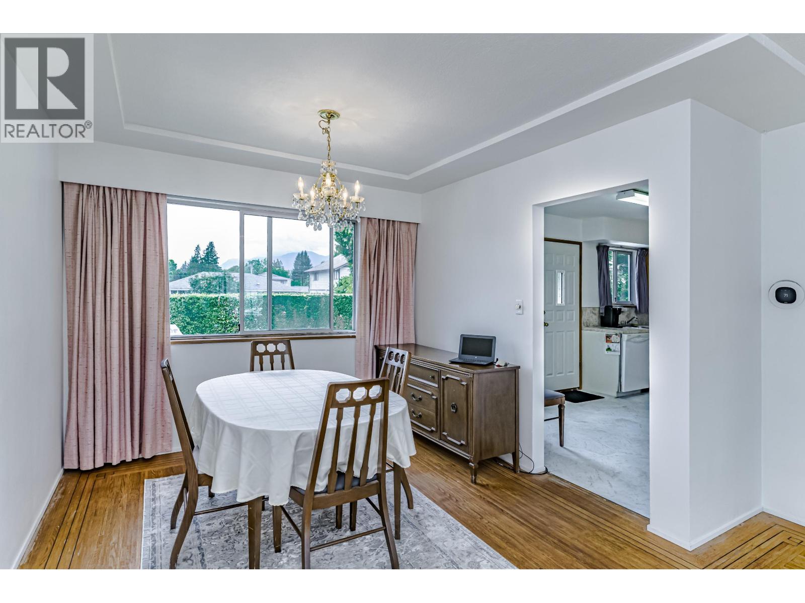 837 Regan Avenue, Coquitlam, British Columbia  V3J 3B1 - Photo 12 - R3040596
