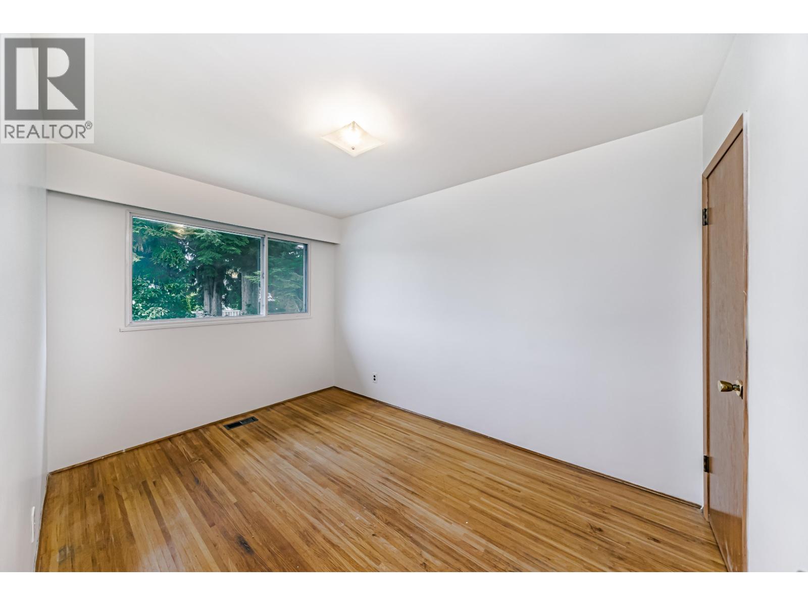 837 Regan Avenue, Coquitlam, British Columbia  V3J 3B1 - Photo 20 - R3040596