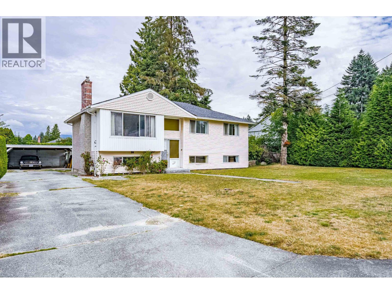 837 Regan Avenue, Coquitlam, British Columbia  V3J 3B1 - Photo 3 - R3040596