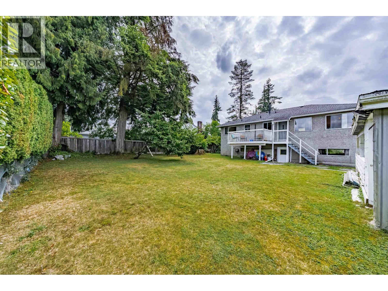 837 Regan Avenue, Coquitlam, British Columbia  V3J 3B1 - Photo 35 - R3040596