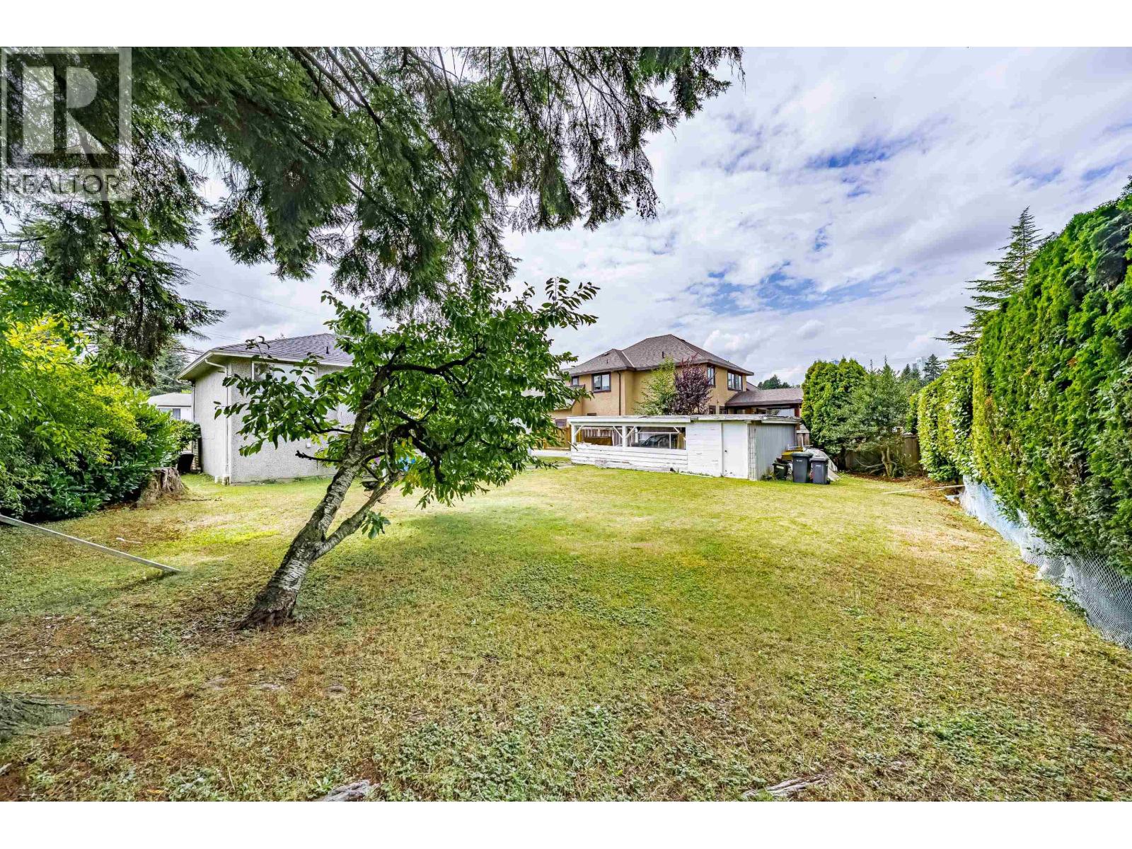 837 Regan Avenue, Coquitlam, British Columbia  V3J 3B1 - Photo 37 - R3040596