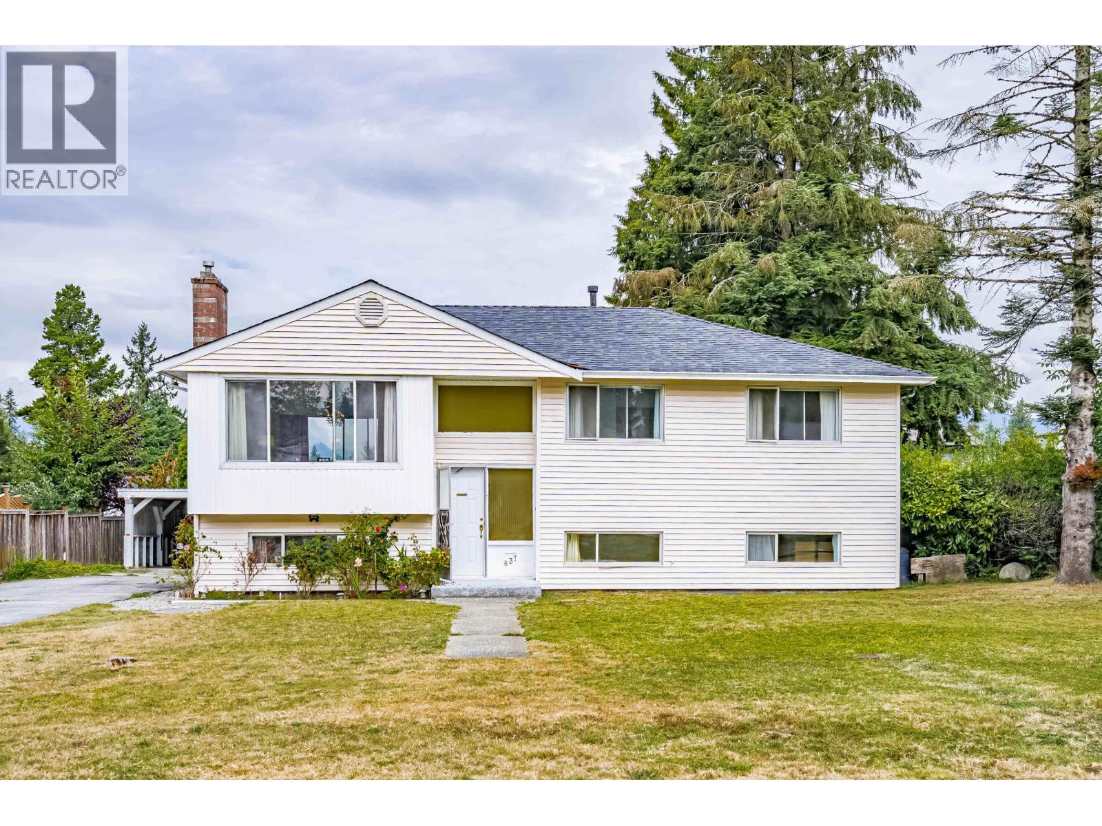 837 Regan Avenue, Coquitlam, British Columbia  V3J 3B1 - Photo 4 - R3040596