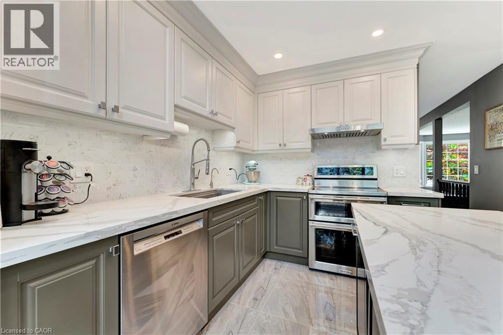 305 Wiltshire Place, Waterloo, Ontario  N2T 1R3 - Photo 12 - 40744009