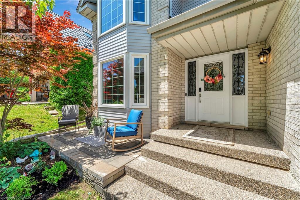 305 Wiltshire Place, Waterloo, Ontario  N2T 1R3 - Photo 3 - 40744009