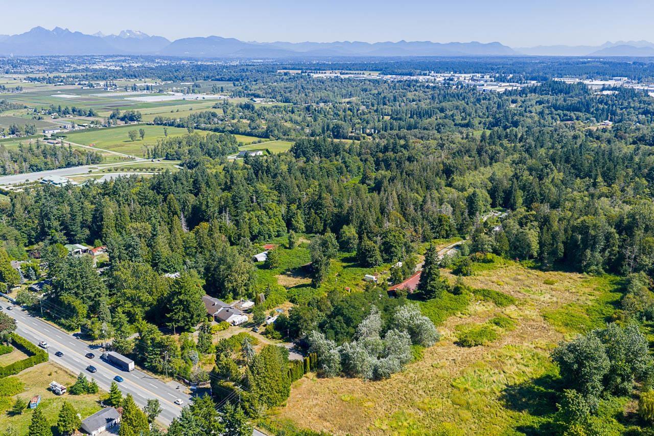 2608 176 Street, Surrey, British Columbia  V3Z 9W5 - Photo 4 - C8071547