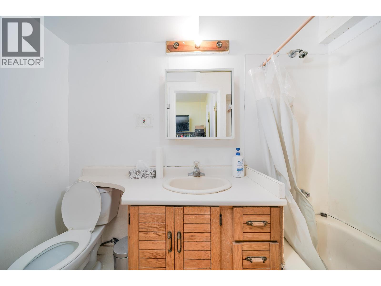 1623 W 66th Avenue, Vancouver, British Columbia  V6P 2S1 - Photo 14 - R3040613