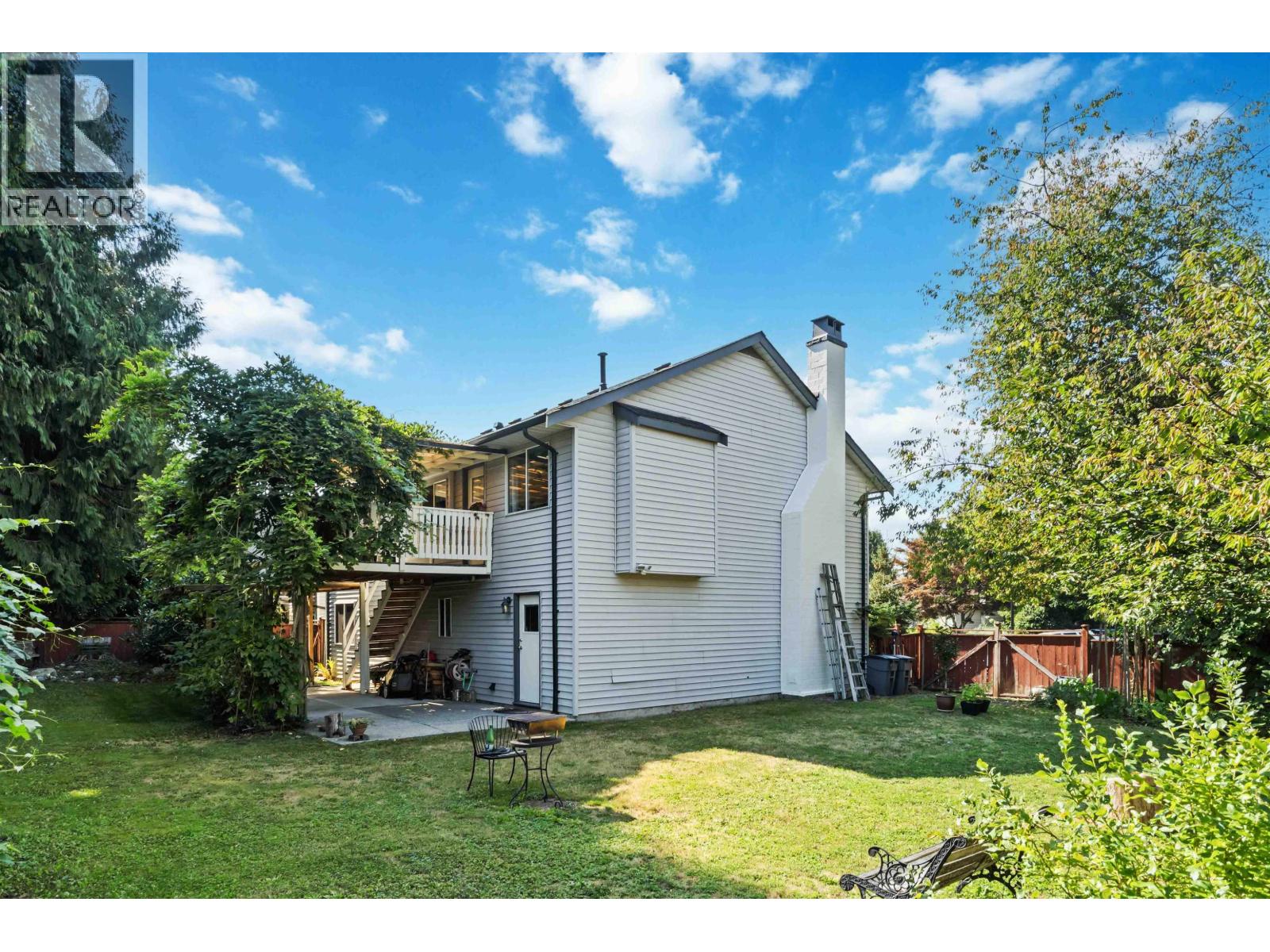 21064 Barker Avenue, Maple Ridge, British Columbia  V2X 8R6 - Photo 30 - R3040455