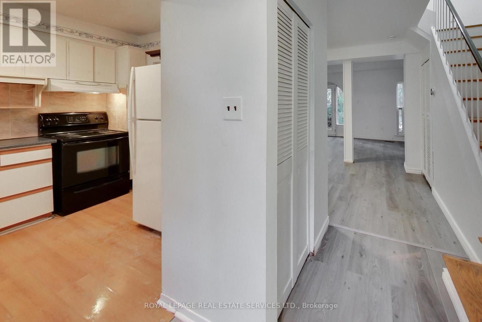 Property at 54 - 6 LEITH HILL ROAD image 5