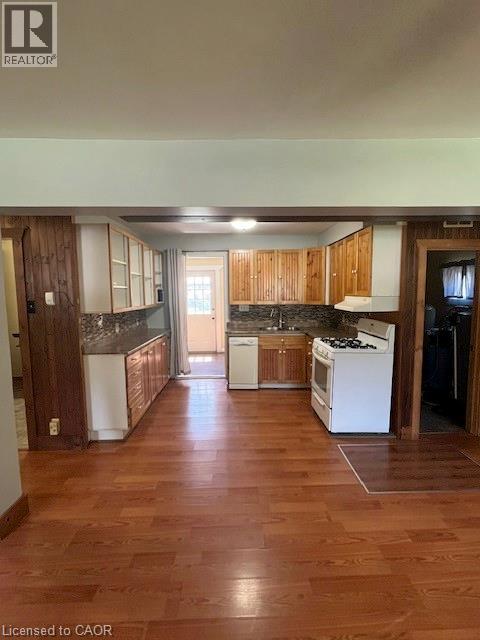 Property at 10567 MAPLEWOOD Drive image 5
