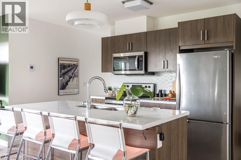 Property at 467 CHARLTON Avenue E Unit# 404 image 3