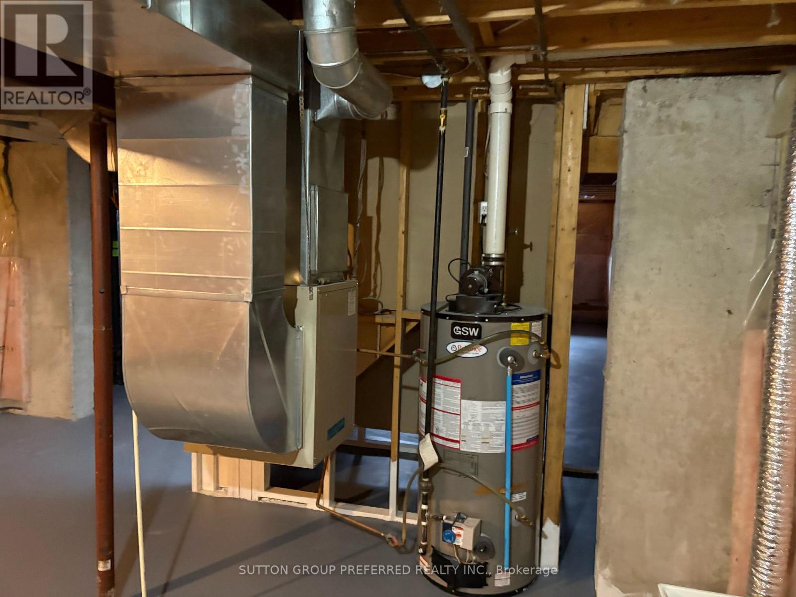 Photo 8 of 8 for 331 Simpson Crescent