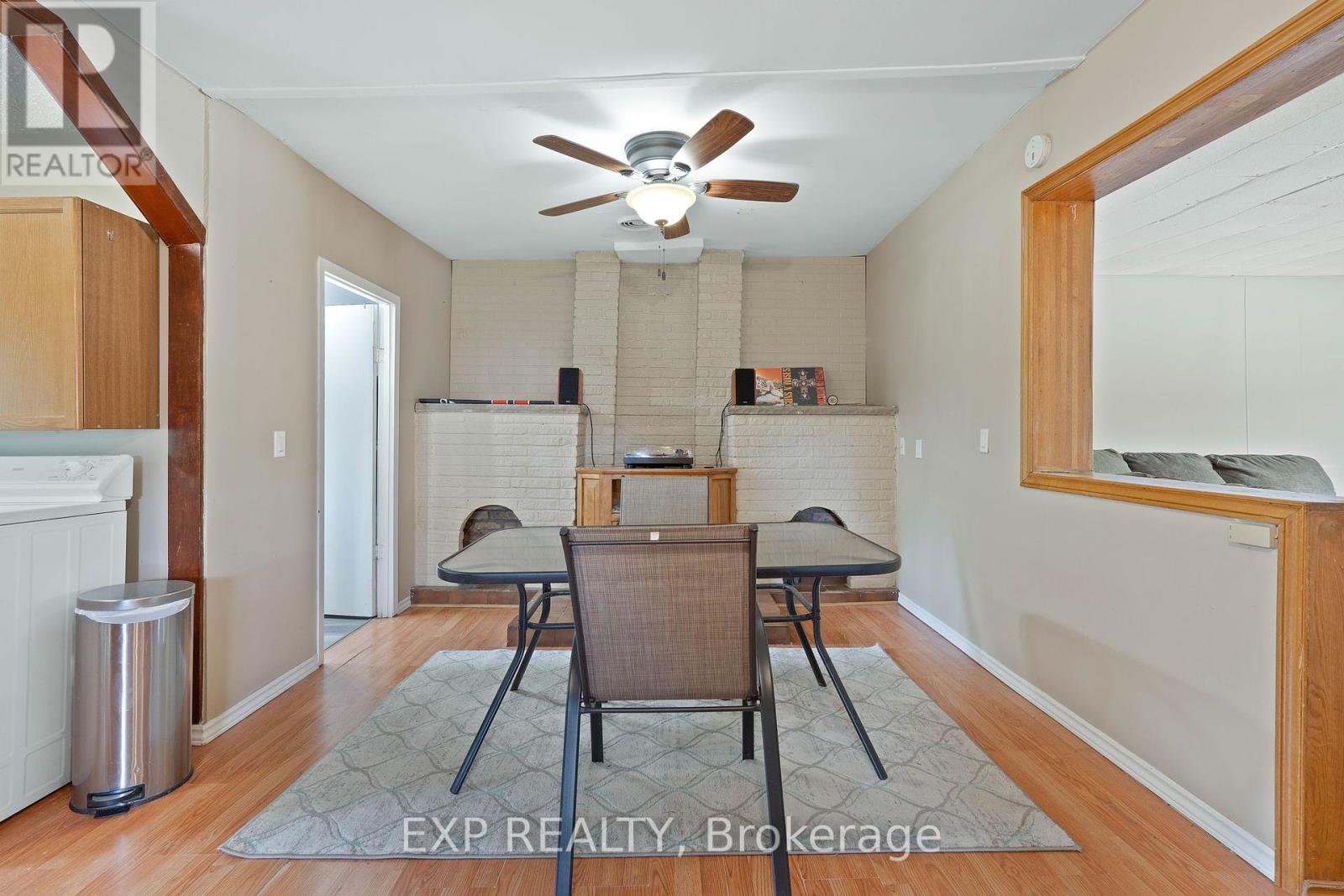 166 Mehring Avenue, West Elgin, Ontario  N0L 2P0 - Photo 32 - X12365286