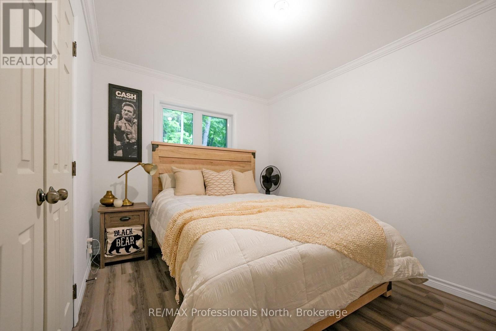 1065 Hendersons Road, Minden Hills, Ontario  K0M 2K0 - Photo 12 - X12365229