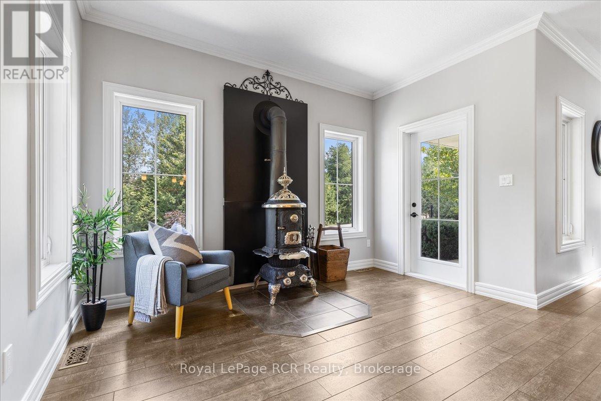 7572 Sideroad 3 E, Wellington North, Ontario  N0G 2E0 - Photo 17 - X12365317