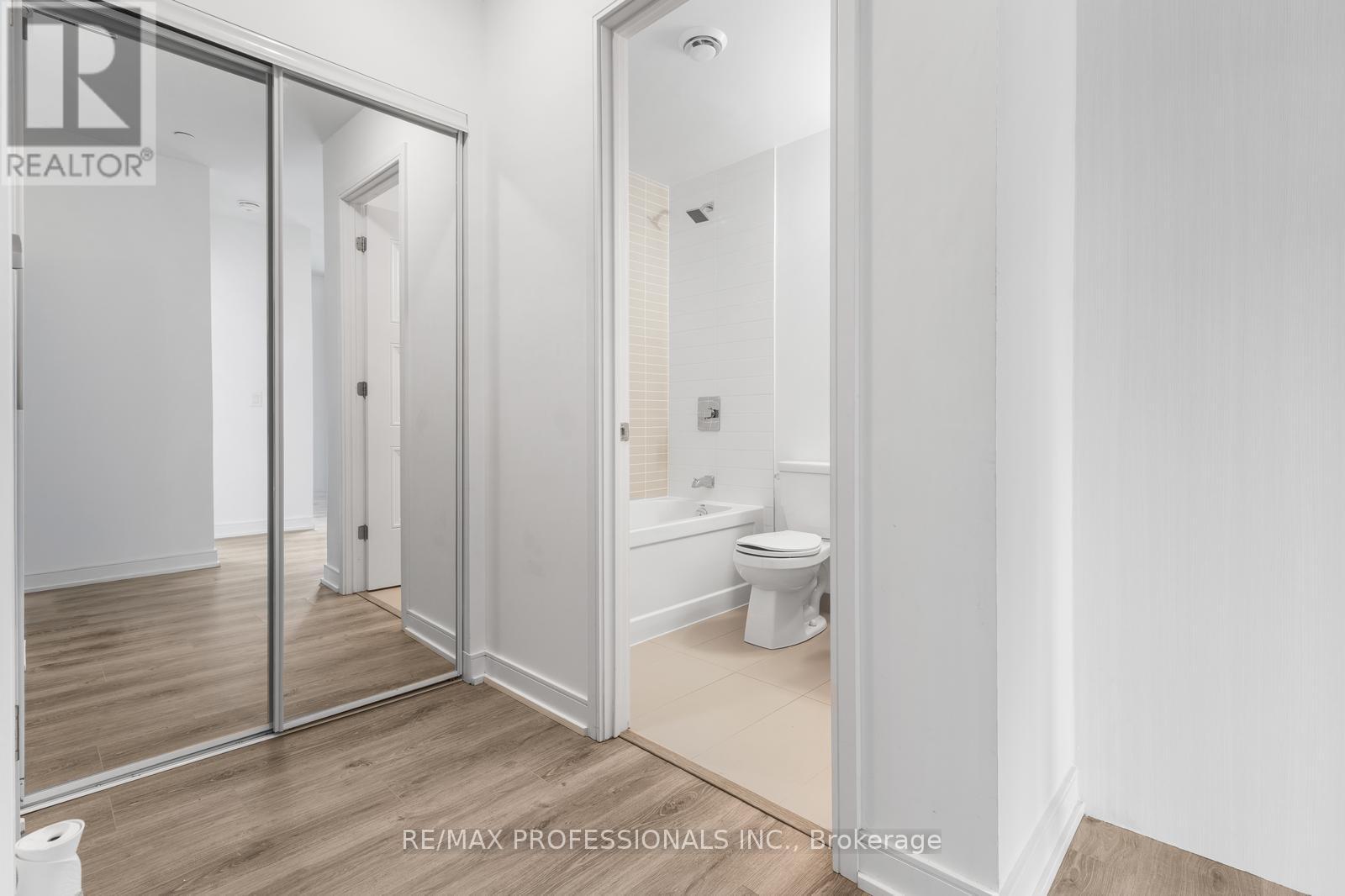 213 - 25 Neighbourhood Lane, Toronto, Ontario  M9Y 0C4 - Photo 14 - W12365184