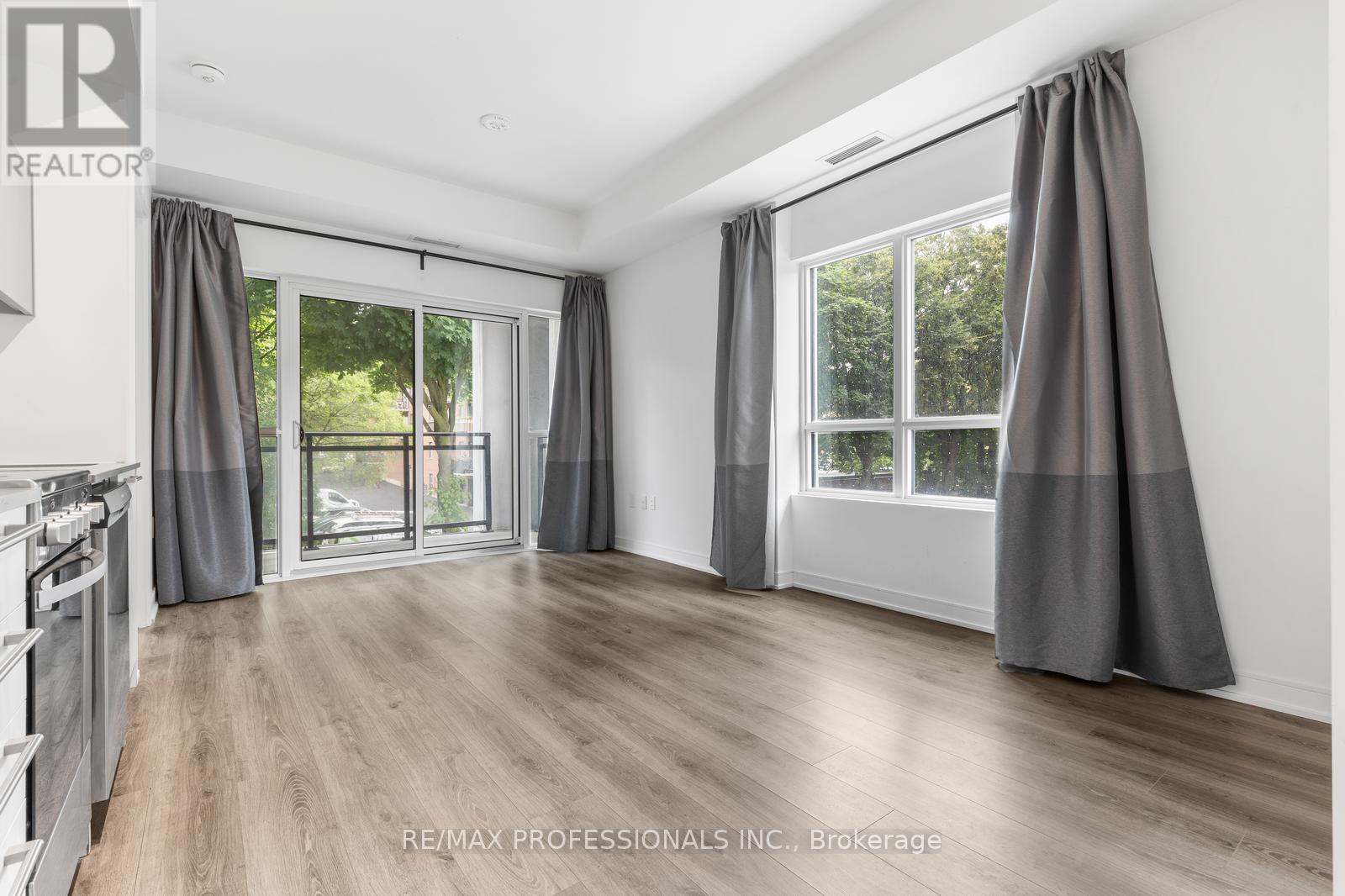 213 - 25 Neighbourhood Lane, Toronto, Ontario  M9Y 0C4 - Photo 4 - W12365184