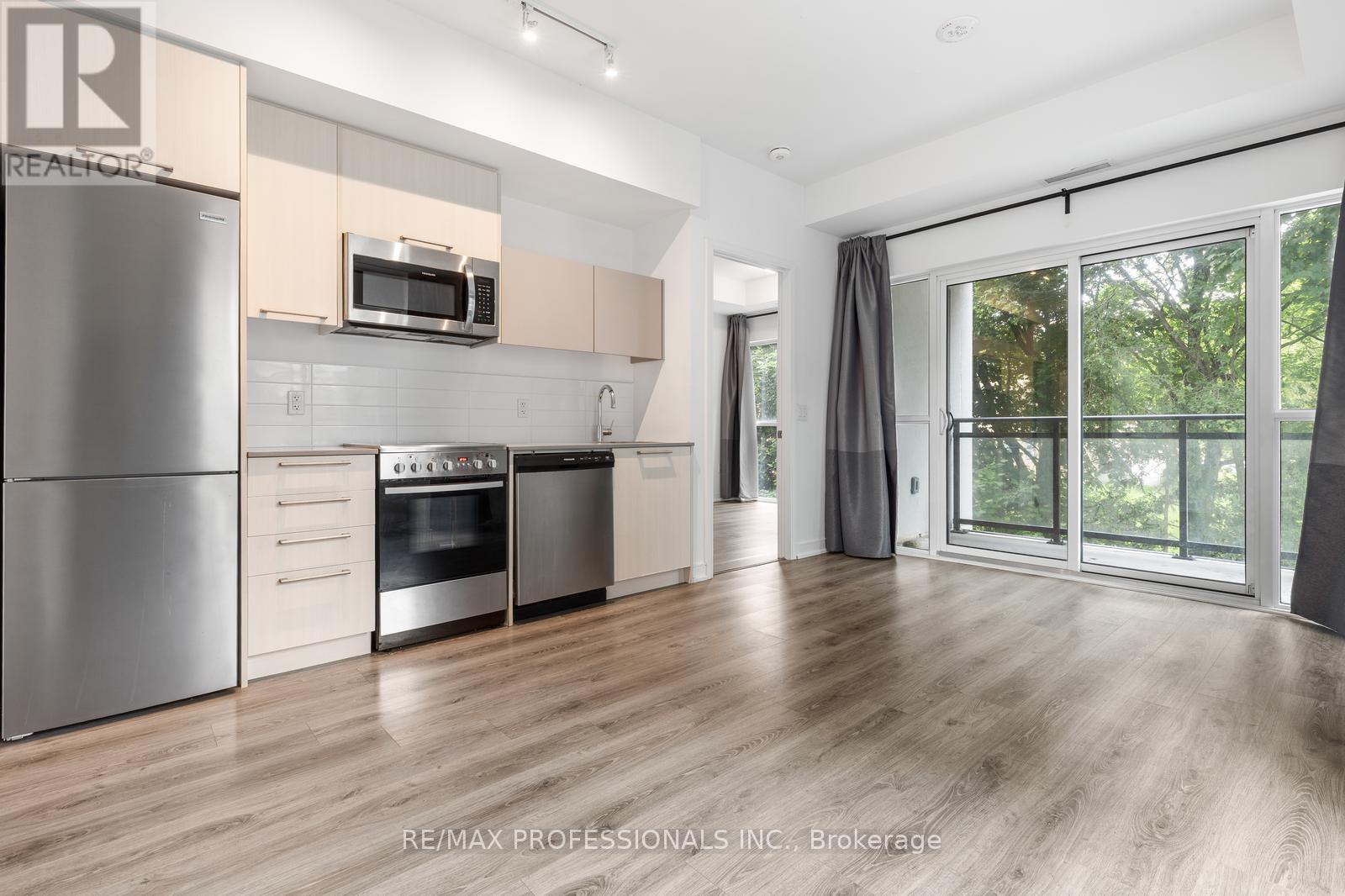 213 - 25 Neighbourhood Lane, Toronto, Ontario  M9Y 0C4 - Photo 5 - W12365184