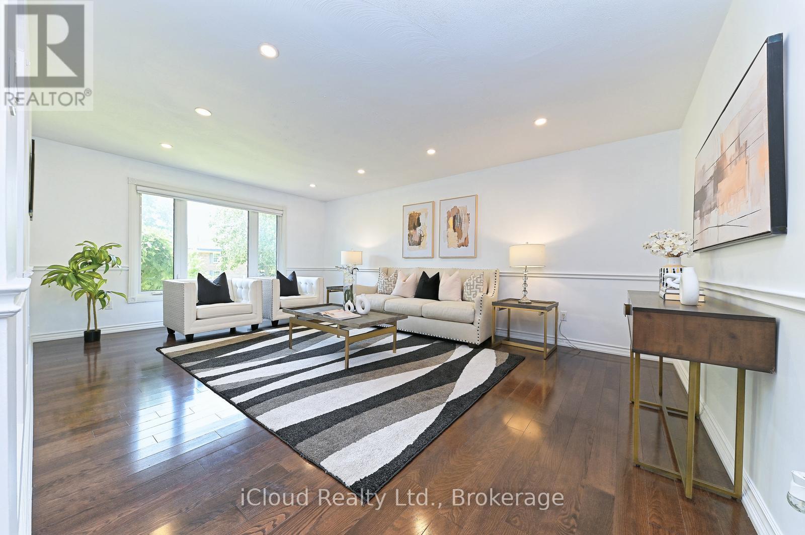 2101 Parkway Drive, Burlington, Ontario  L7P 1S5 - Photo 7 - W12365190