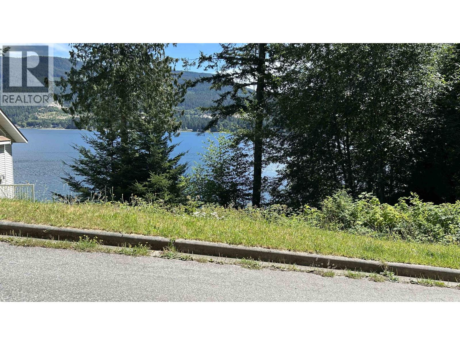Lot19 Poise Island Drive, Sechelt, British Columbia  V0N 3A5 - Photo 5 - R3025904