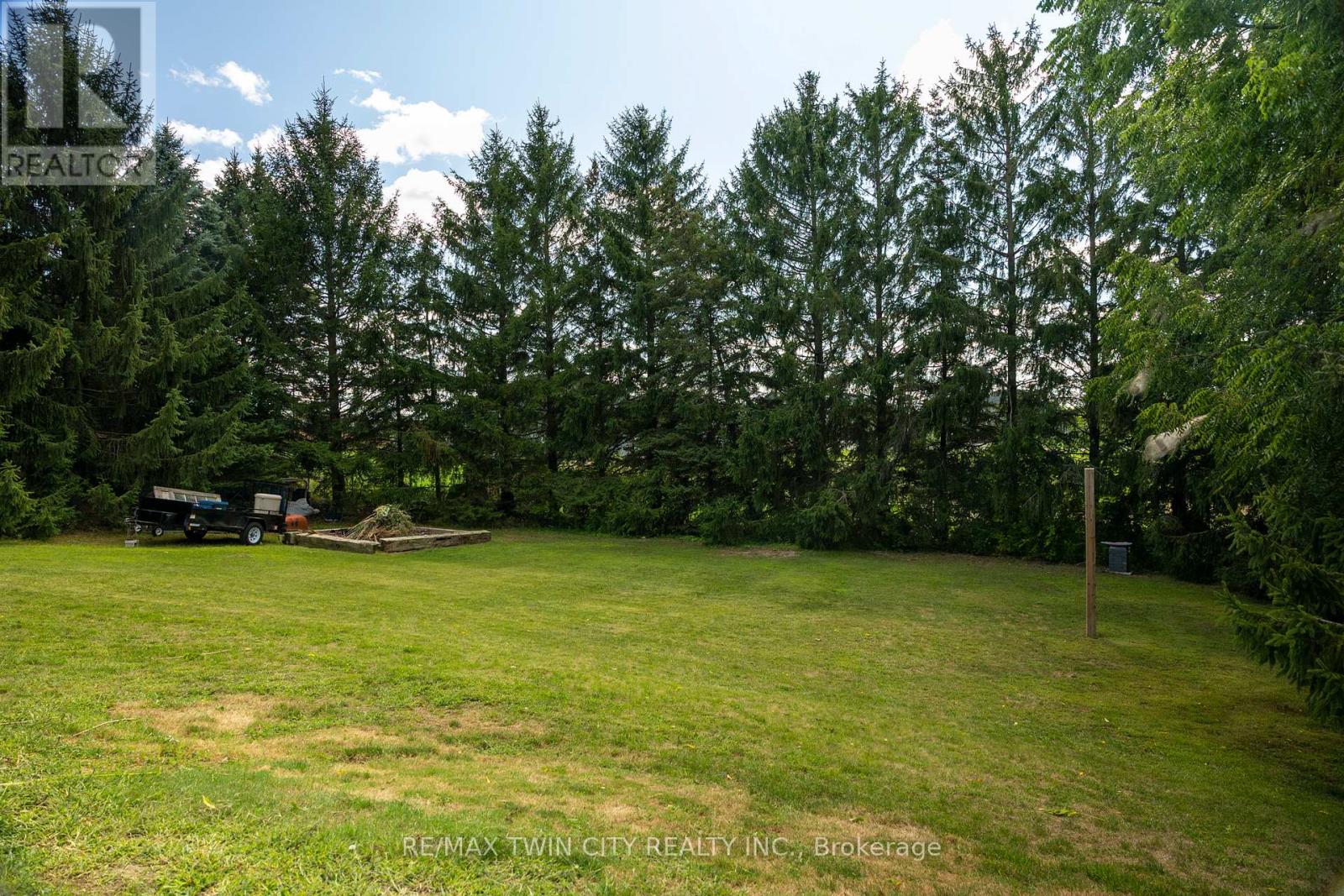 6 Bannister Street, Brant, Ontario  N0E 1L0 - Photo 6 - X12365186