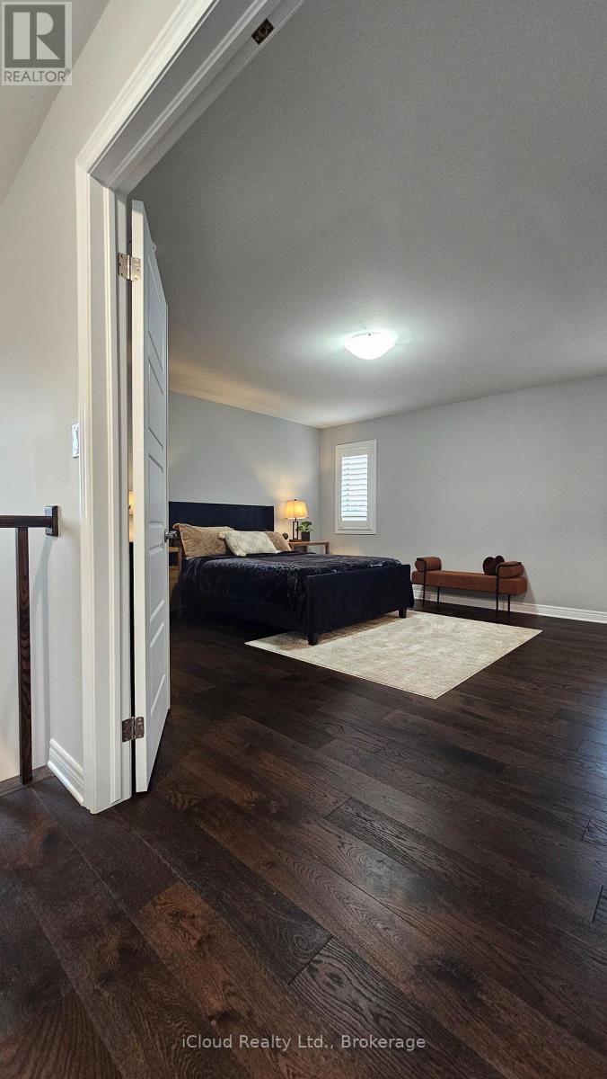89 Laurent Avenue N, Welland, Ontario  L3B 0E2 - Photo 24 - X12365214