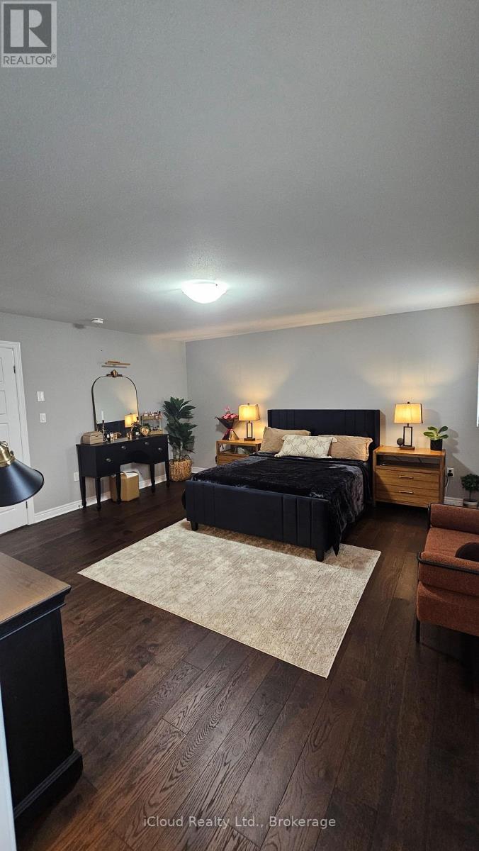 89 Laurent Avenue N, Welland, Ontario  L3B 0E2 - Photo 25 - X12365214