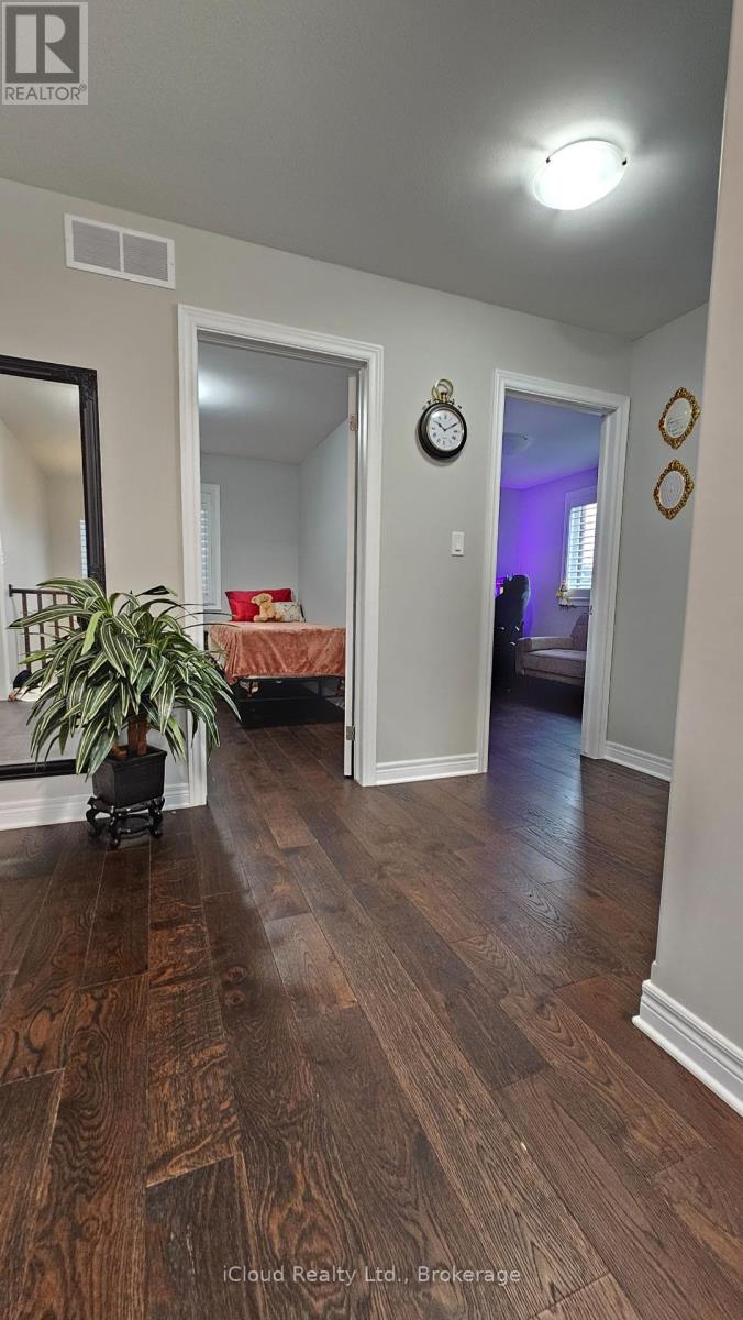 89 Laurent Avenue N, Welland, Ontario  L3B 0E2 - Photo 30 - X12365214