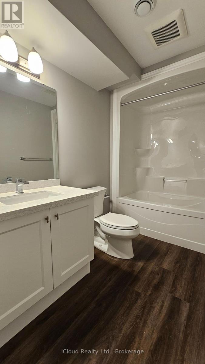 89 Laurent Avenue N, Welland, Ontario  L3B 0E2 - Photo 34 - X12365214