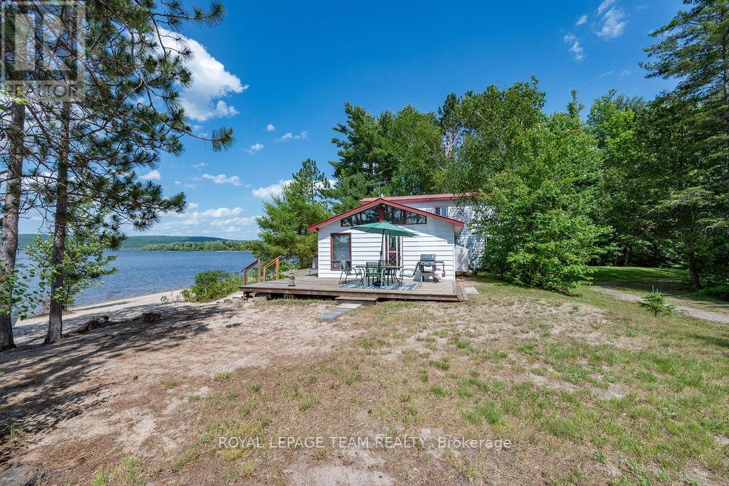 171 Branch Trail, Whitewater Region, Ontario  K0J 2L0 - Photo 44 - X12243813