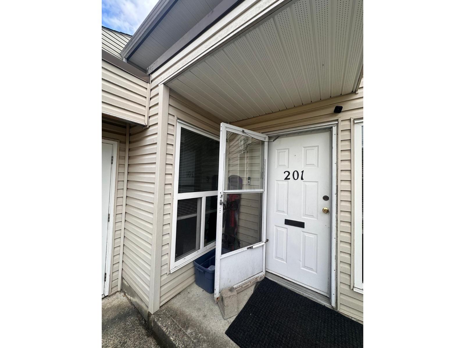 201 32550 Maclure Road, Abbotsford, British Columbia  V2T 4N3 - Photo 8 - R3038069