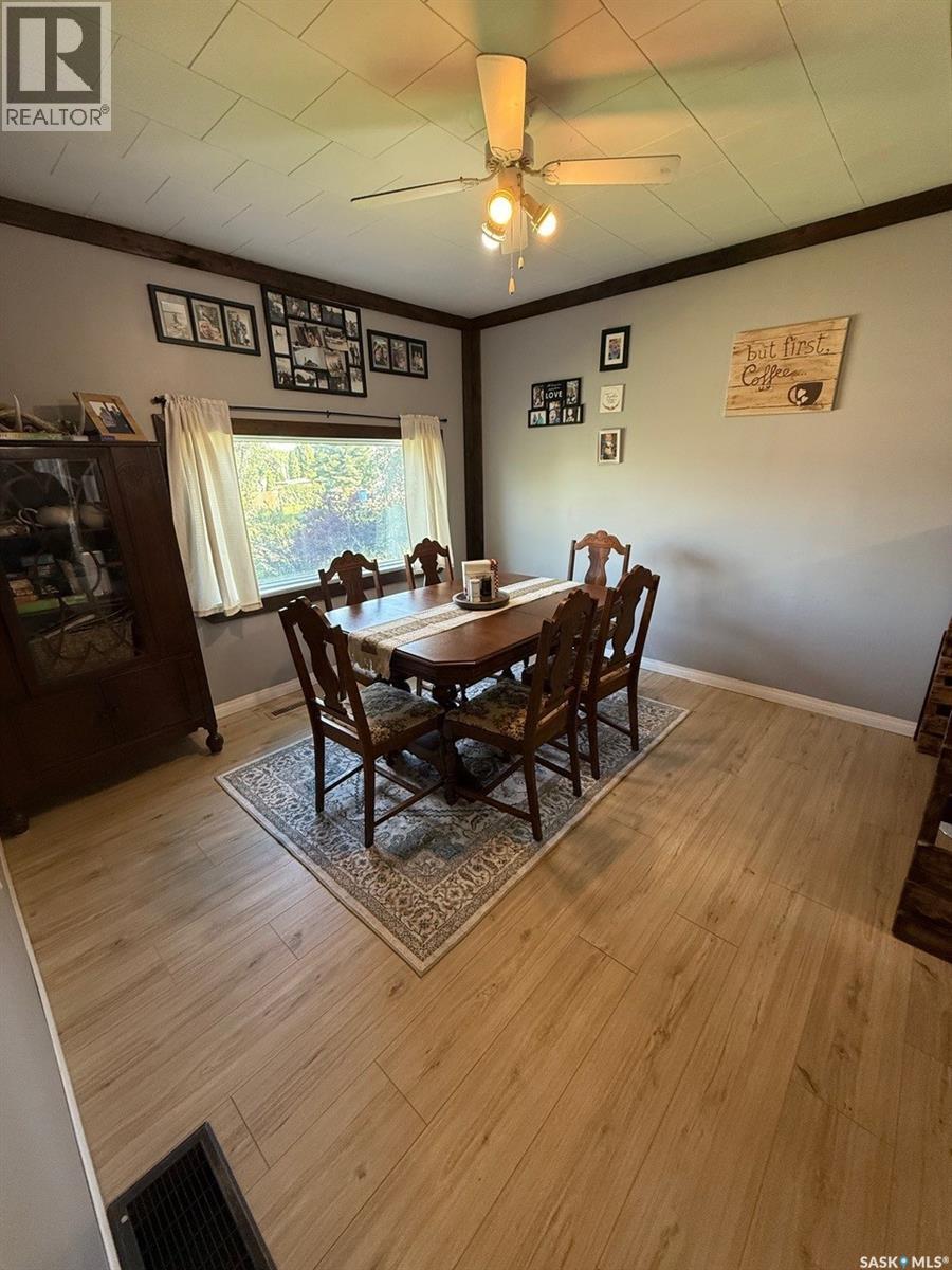 931 111th Street, North Battleford, Saskatchewan  S9A 2K2 - Photo 5 - SK016681