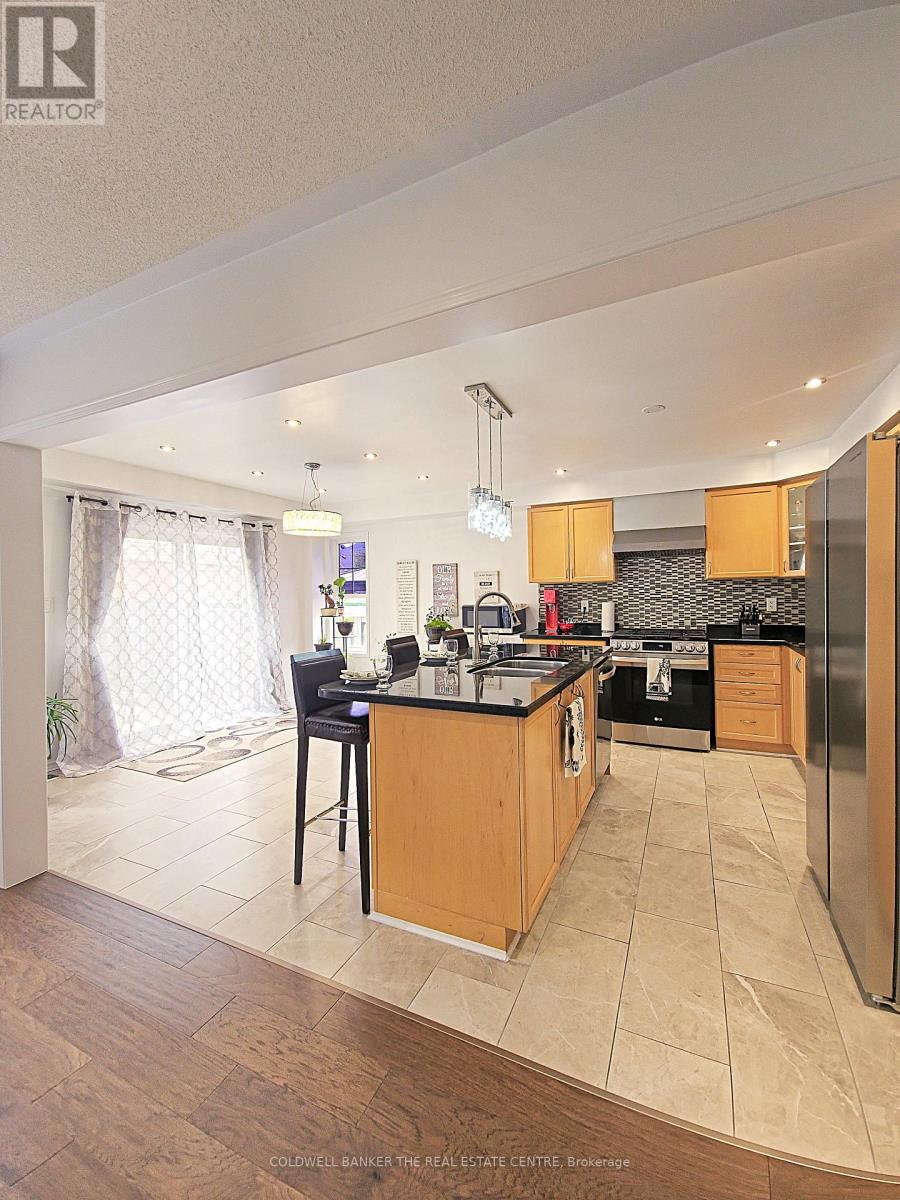 1 Rutherford Road, Bradford West Gwillimbury, Ontario  L3Z 0A5 - Photo 10 - N12365223