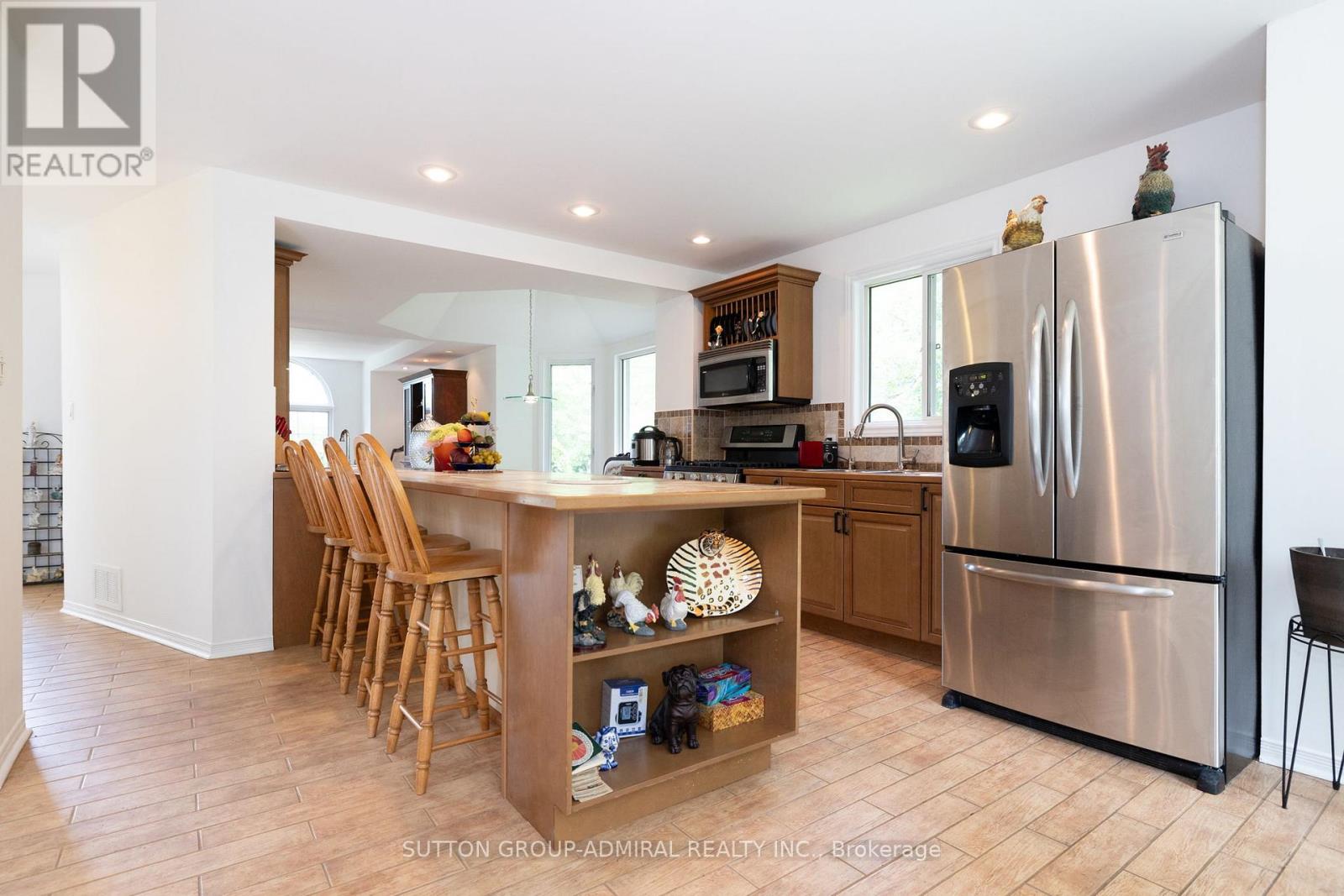 235 Bayshore Drive, Rr 3 Drive, Ramara, Ontario  L0K 1B0 - Photo 6 - S12365330