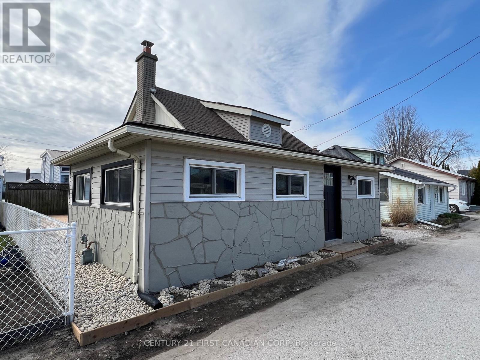 134 Maud Street, Central Elgin (Port Stanley), Ontario  N5L 1C9 - Photo 24 - X12286530