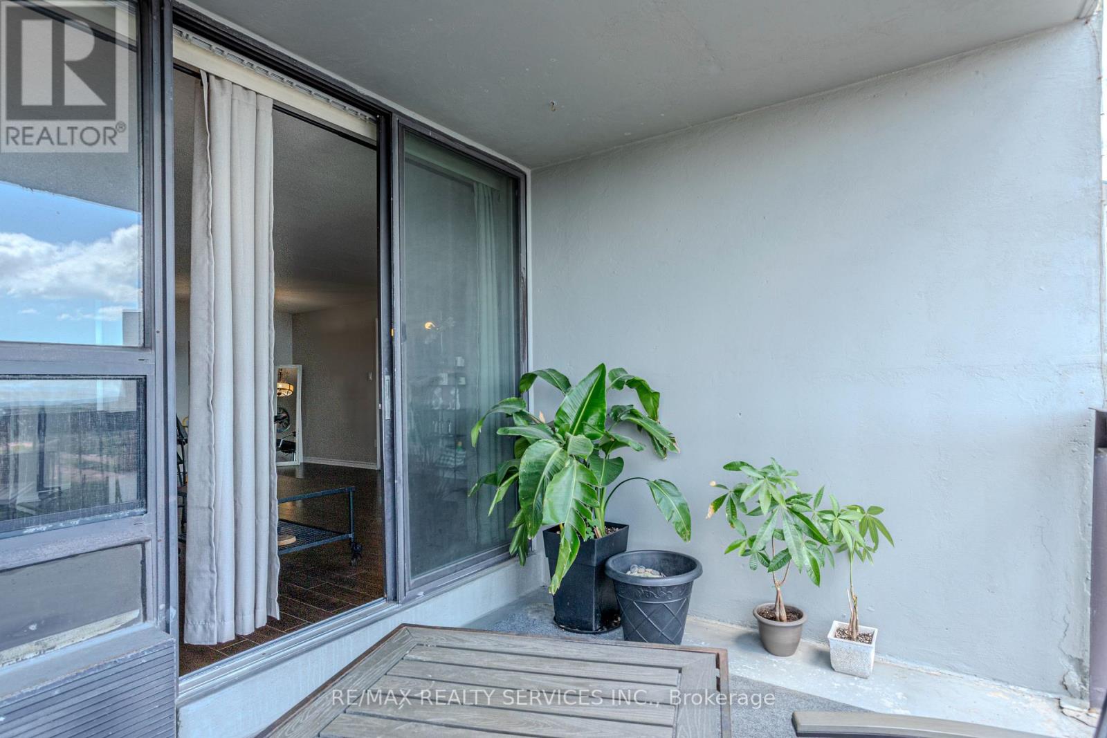 1501 - 20 Mississauga Valley Boulevard, Mississauga, Ontario  L5A 3S1 - Photo 12 - W12365227