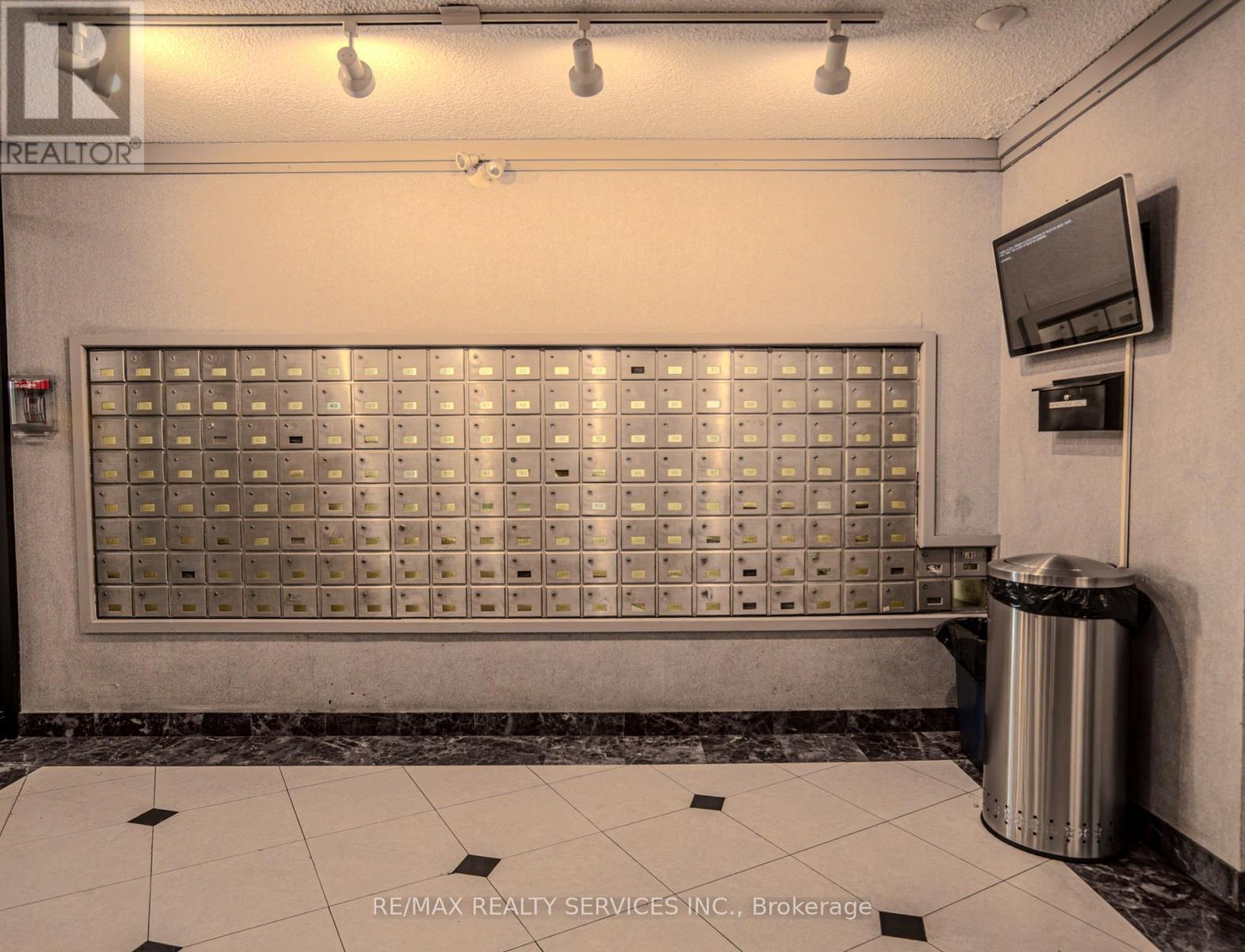 1501 - 20 Mississauga Valley Boulevard, Mississauga, Ontario  L5A 3S1 - Photo 49 - W12365227