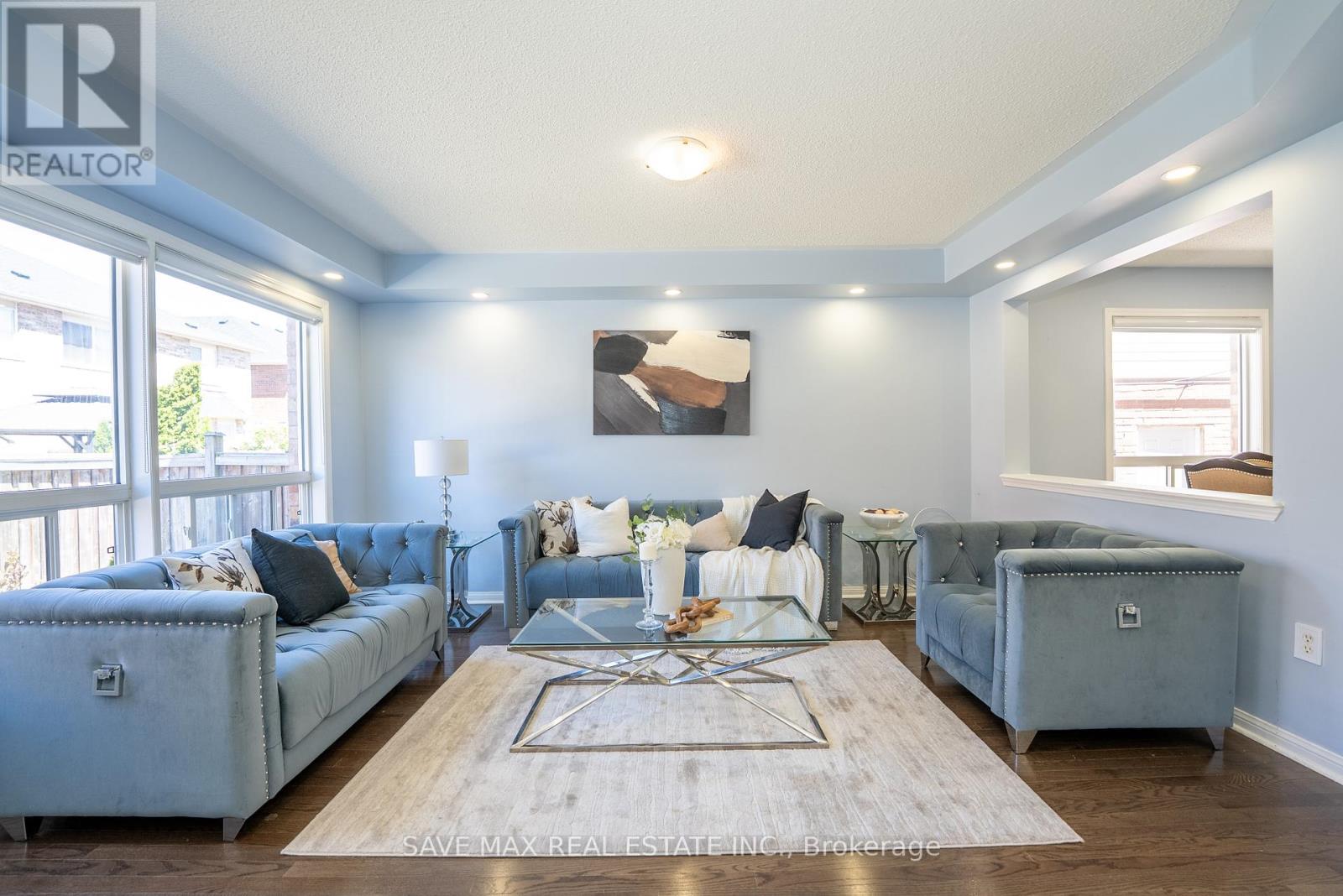 58 Ponymeadow Way, Brampton, Ontario  L6X 0M5 - Photo 14 - W12365305