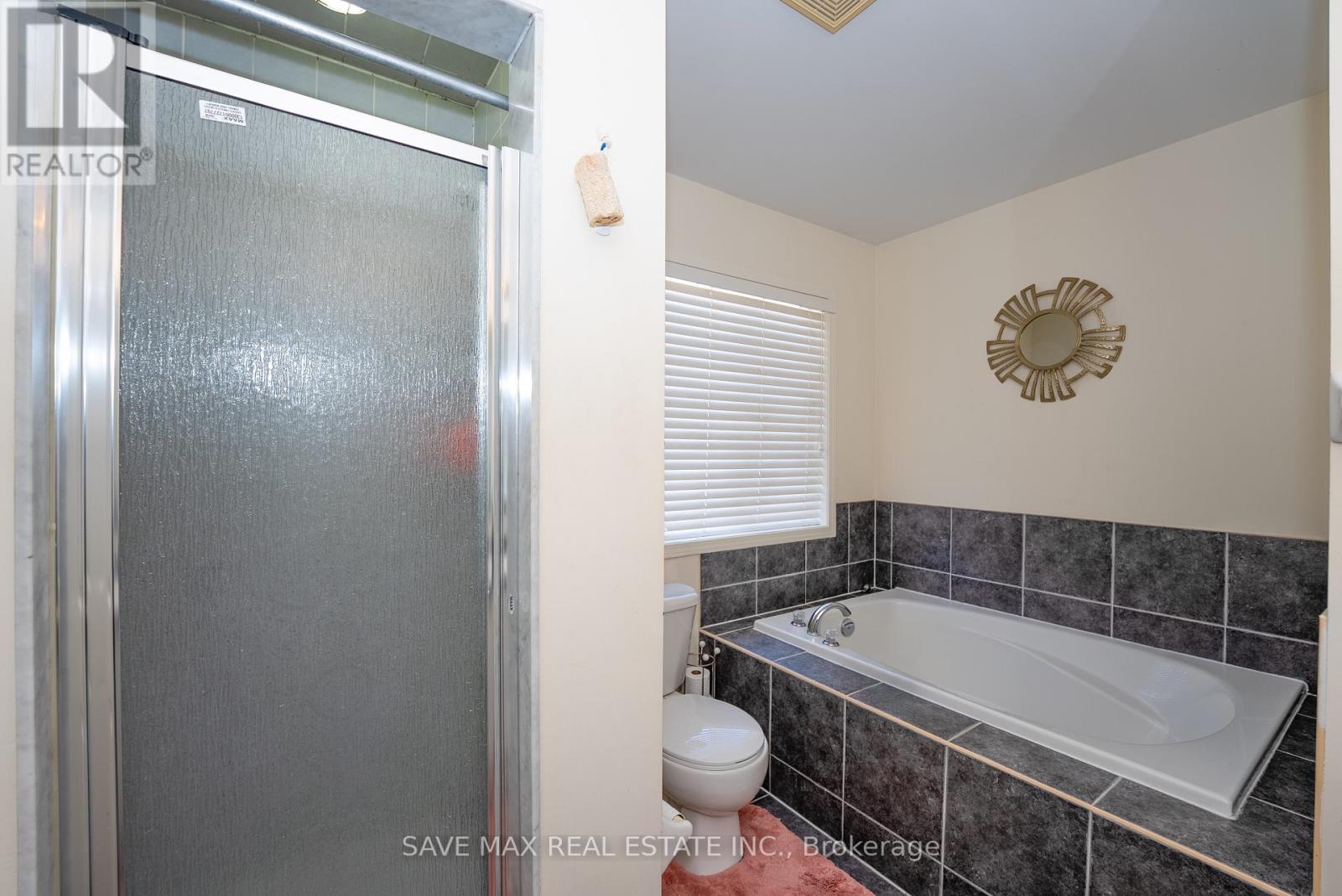 58 Ponymeadow Way, Brampton, Ontario  L6X 0M5 - Photo 29 - W12365305
