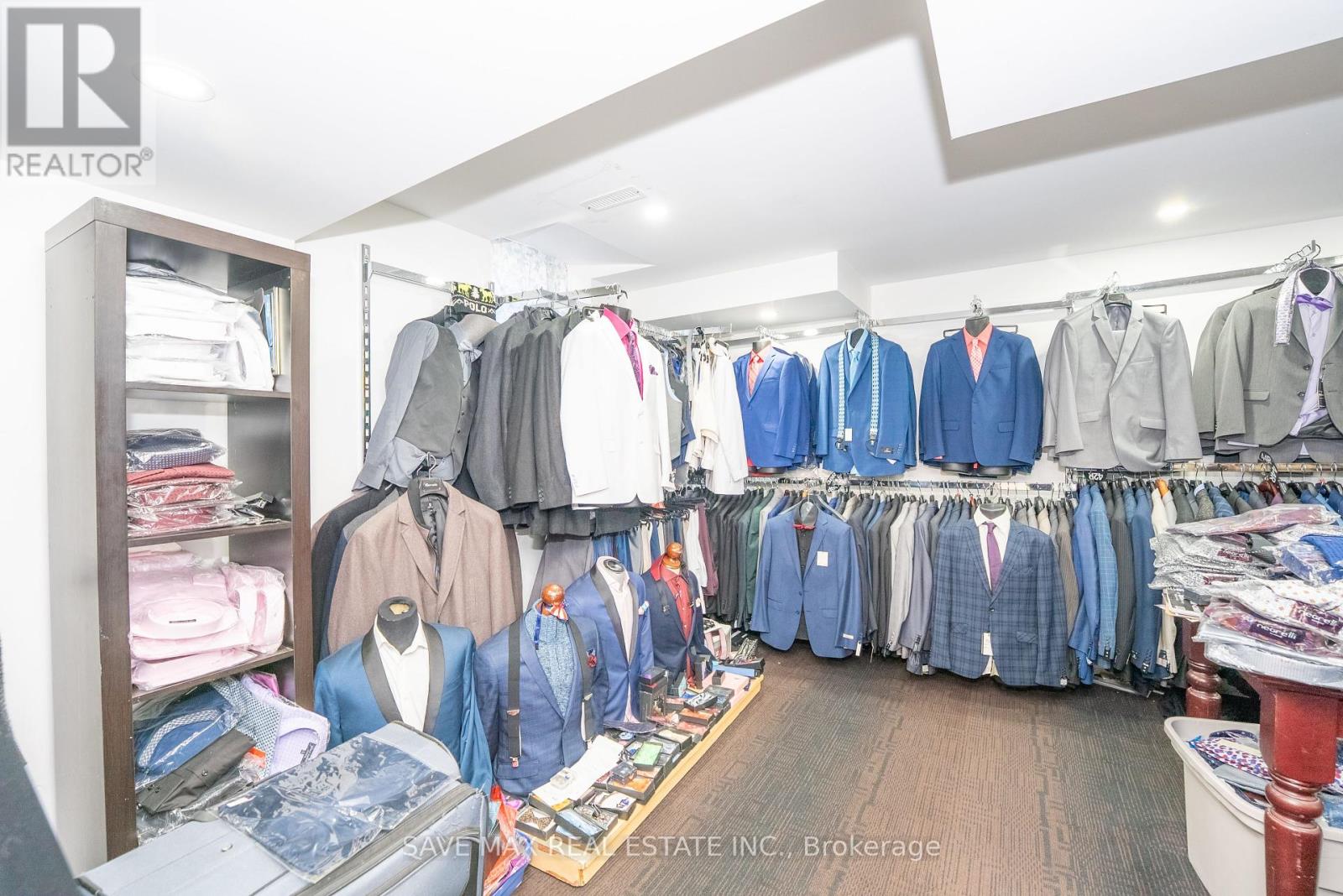 58 Ponymeadow Way, Brampton, Ontario  L6X 0M5 - Photo 47 - W12365305