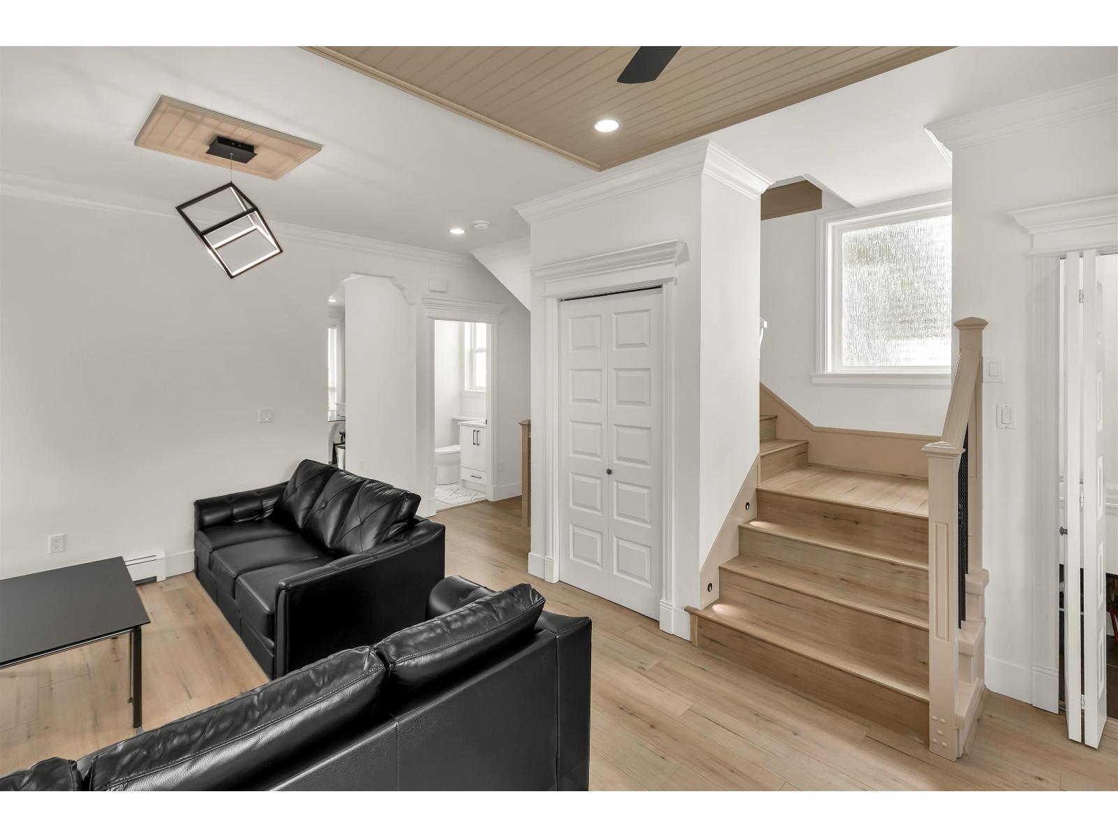 14838 72 Avenue, Surrey, British Columbia  V3S 2G1 - Photo 5 - R3040529