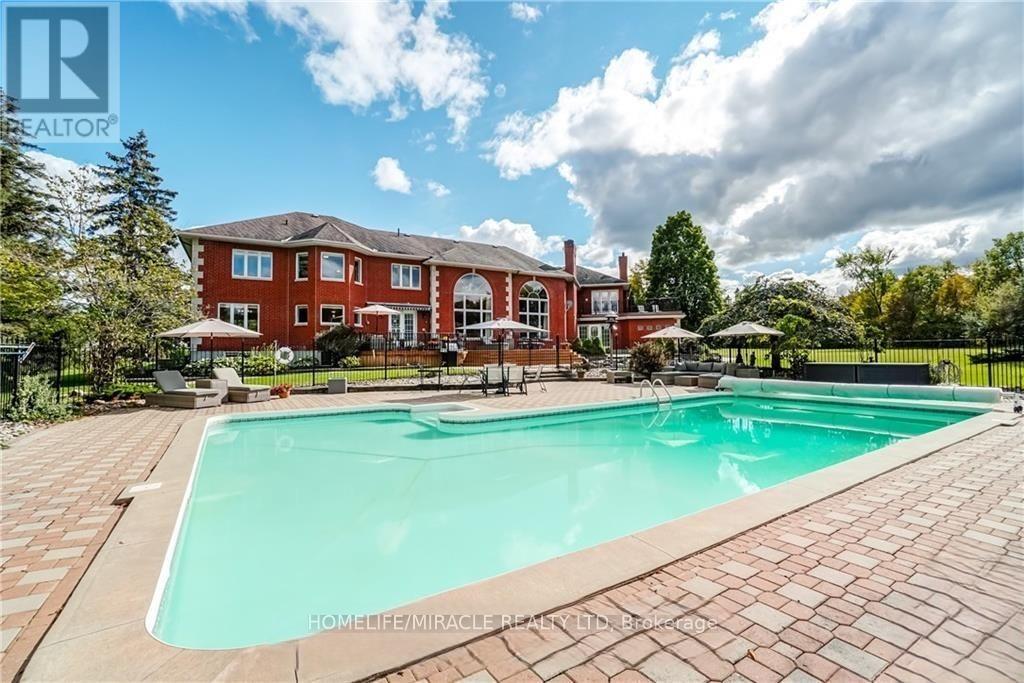 141 Kerry Hill Crescent, Ottawa, Ontario  K0A 1T0 - Photo 33 - X12364913
