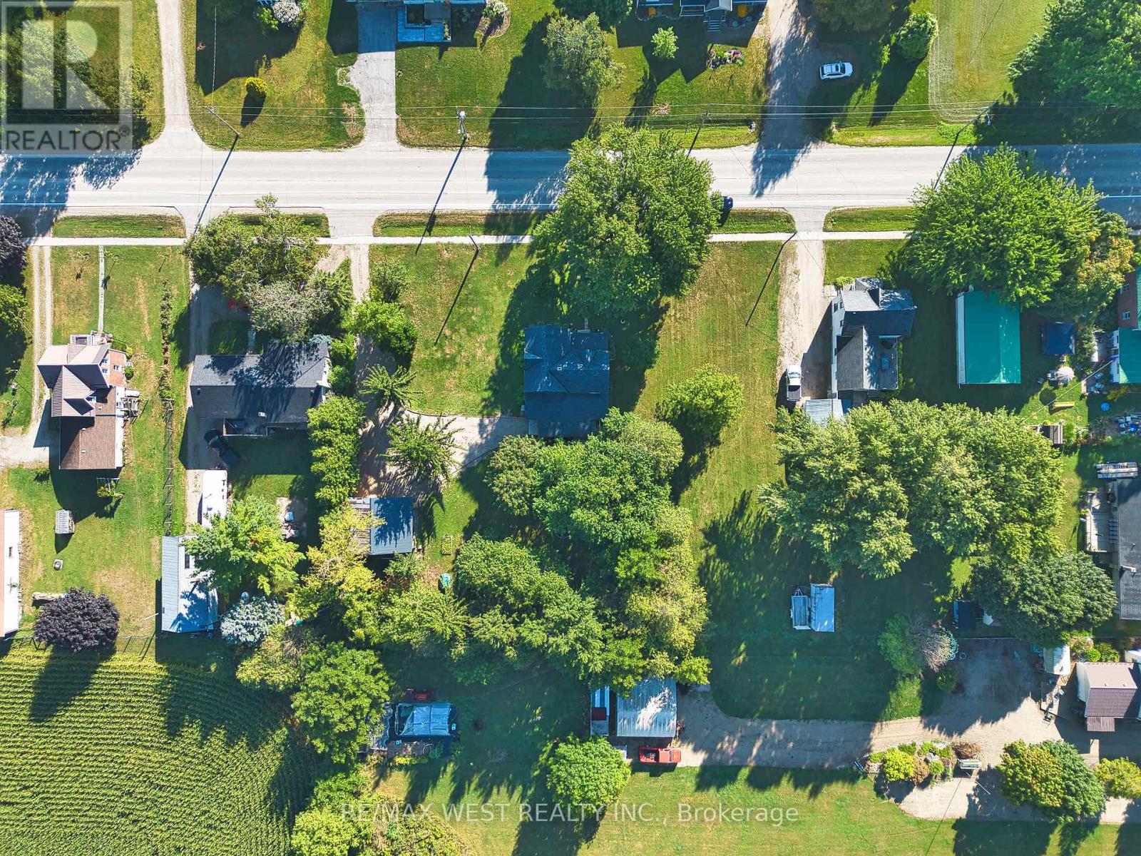 3030 Patrick Street, Howick, Ontario  N0G 1V0 - Photo 17 - X12365225
