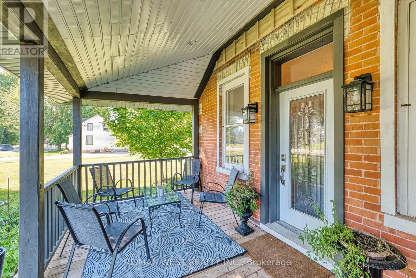 3030 Patrick Street, Howick, Ontario  N0G 1V0 - Photo 3 - X12365225