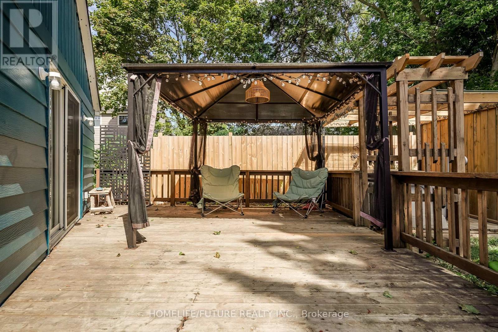 9 Toronto Road, Port Hope, Ontario  L1A 3R4 - Photo 32 - X12365246