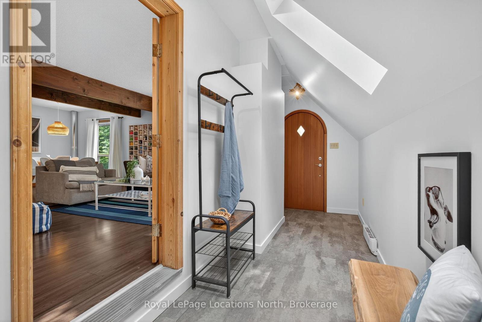 Property at 60 59TH STREET S image 5