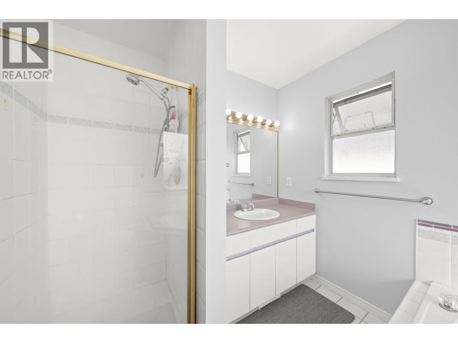 4380 No 5 Road, Richmond, British Columbia  V6X 2V3 - Photo 19 - R3040655
