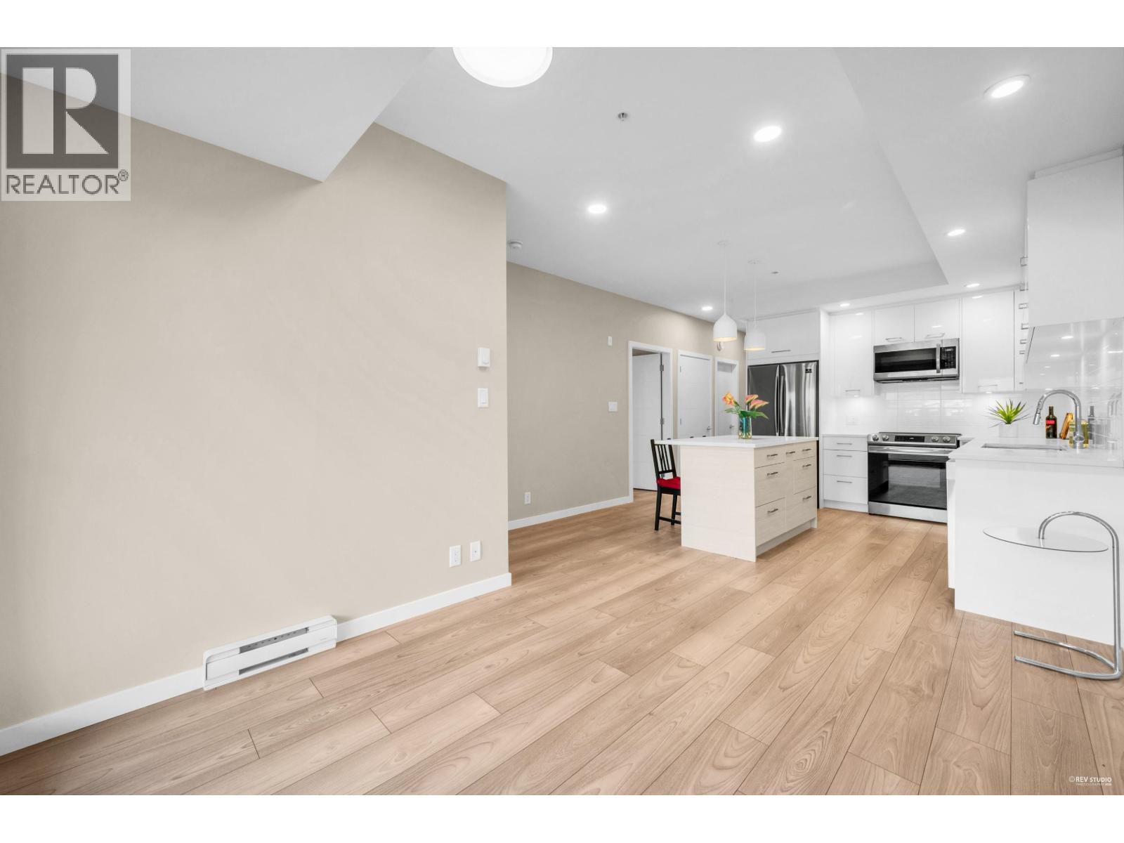 313 38033 Second Avenue, Squamish, British Columbia  V8B 0C4 - Photo 12 - R3040507
