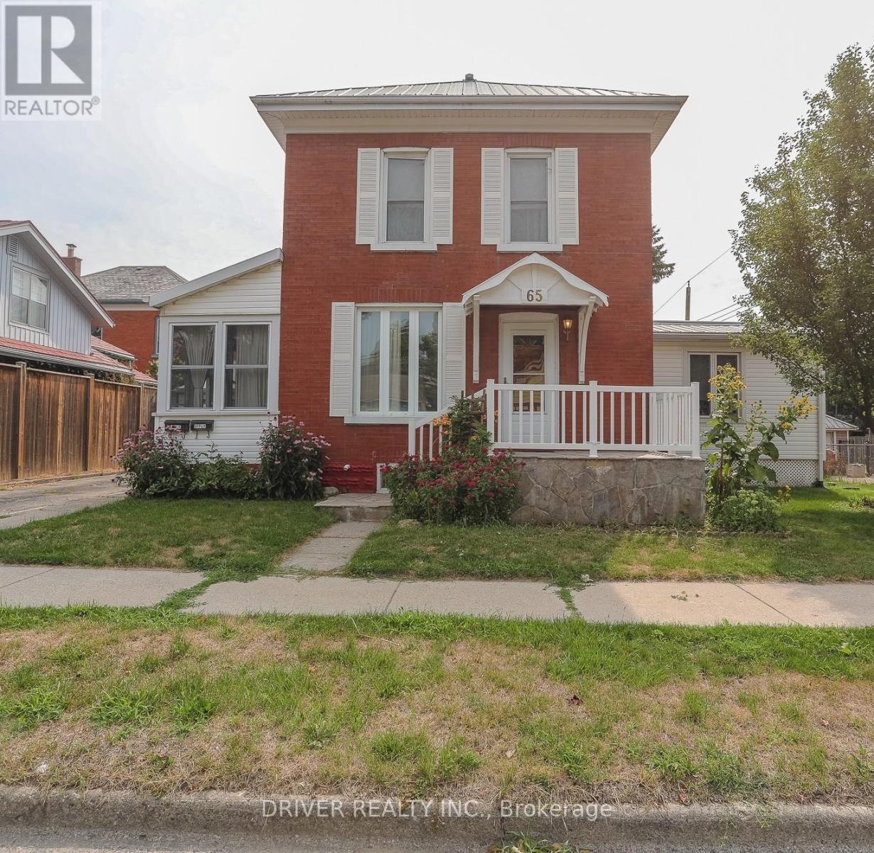 65 King Street, Aylmer, Ontario  N5H 2A2 - Photo 2 - X12316612