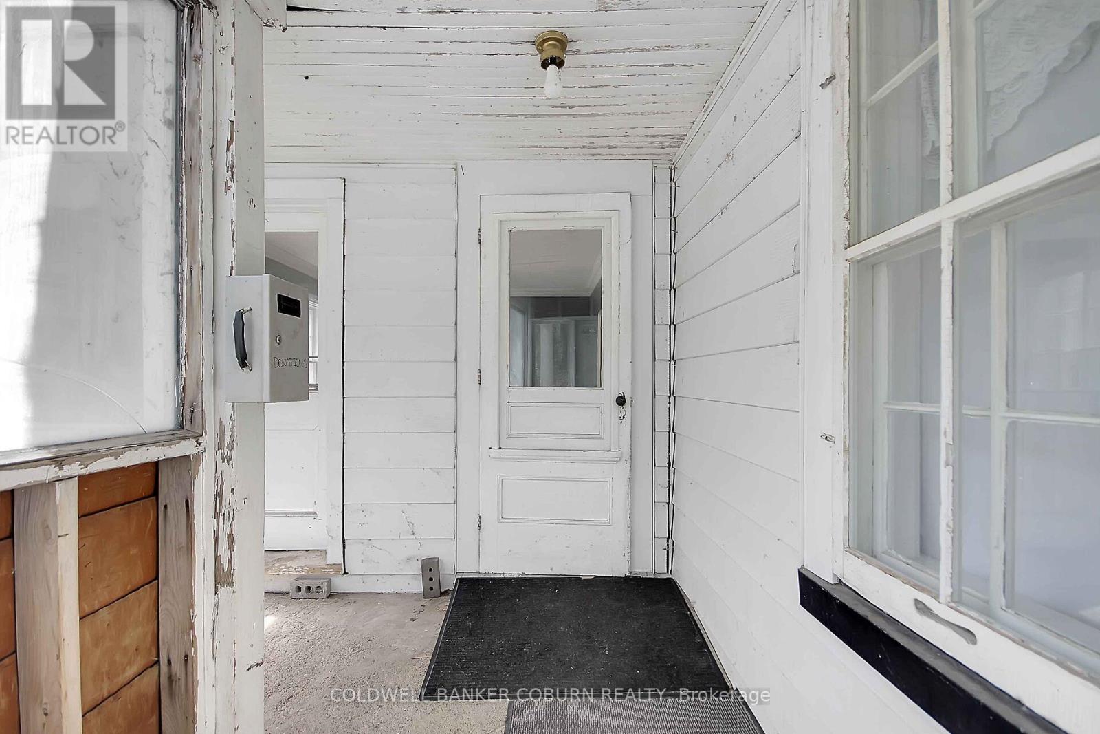 5 Water Street, North Grenville, Ontario  K0G 1S0 - Photo 17 - X12357231