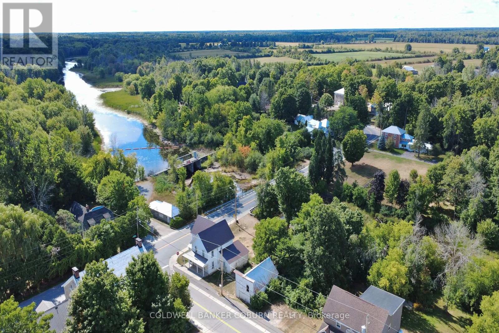 5 Water Street, North Grenville, Ontario  K0G 1S0 - Photo 29 - X12357231